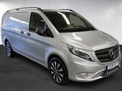 Svart Begagnad 2021 Mercedes Vito Edition 1 Minibuss | 299 000 kr