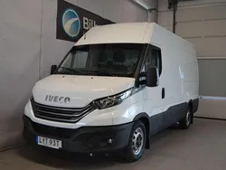 Vit Begagnad 2022 Iveco Daily Van | 361 250 kr (Marknadspris)