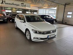 Vit Begagnad 2015 VW Passat GT Kombi | 119 900 kr (Lite dyr)