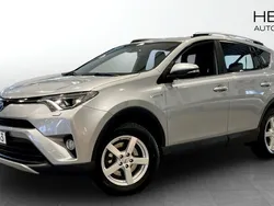 Silver Begagnad 2016 Toyota RAV4 Hybrid SUV | 219 900 kr (Marknadspris)