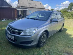 Grå Begagnad 2010 Opel Astra Kombi | 24 900 kr (Marknadspris)