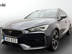 Grå Begagnad 2023 Cupra Leon VZ Kombi | 314 900 kr (Marknadspris)