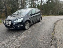 Svart Begagnad 2011 Ford S-MAX Business Edition Minibuss | 49 000 kr (Lite dyr)