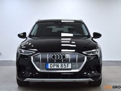 Svart Begagnad 2020 Audi e-tron SUV | 364 900 kr (Lite dyr)