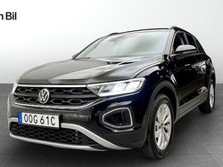 Svart (deep black pearl) Begagnad 2024 VW T-Roc Life SUV | 309 900 kr (Lite dyr)