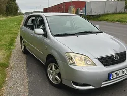 Begagnad 2004 Toyota Corolla Halvkombi | 32 000 kr