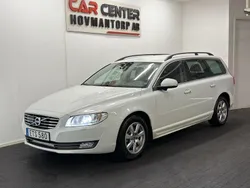Vit Begagnad 2015 Volvo V70 Momentum Kombi | 129 900 kr (Marknadspris)