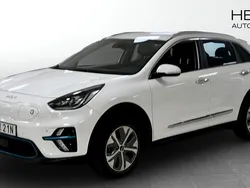 Vit (white) Begagnad 2022 Kia e-Niro Advance SUV | 279 900 kr (Marknadspris)