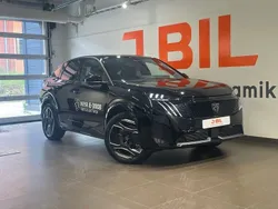 Svart perla nera Begagnad 2024 Peugeot e-3008 Ultimate SUV | 499 900 kr (Marknadspris)