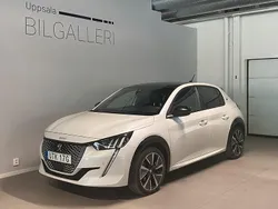 Vit Begagnad 2020 Peugeot e-208 GT-line Halvkombi | 179 900 kr (Marknadspris)