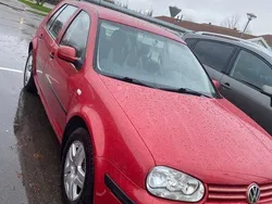 Röd Begagnad 2001 VW Golf IV Basis Halvkombi | 12 000 kr (Bra pris)