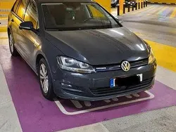 Grå Begagnad 2016 VW Golf VII Kombi | 109 500 kr (Marknadspris)