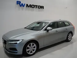 Silver Begagnad 2017 Volvo V90 Momentum Kombi | 199 800 kr (Marknadspris)