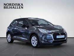 Mörkgrå Begagnad 2016 DS Automobiles DS3 Halvkombi | 74 795 kr