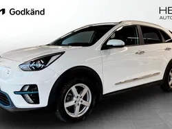 Vit (white) Begagnad 2022 Kia e-Niro Advance SUV | 269 900 kr (Marknadspris)