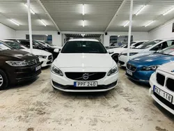 Vit Begagnad 2014 Volvo V60 Momentum Kombi | 109 900 kr (Bra pris)