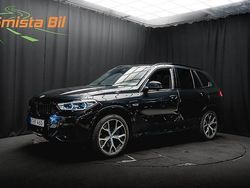 Svart Begagnad 2022 BMW X5 M Sport SUV | 769 900 kr