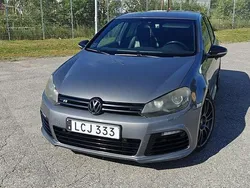 Grå Begagnad 2011 VW Golf VI R Halvkombi | 130 000 kr