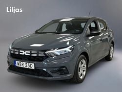 Grå Begagnad 2024 Dacia Sandero Essentiel Halvkombi | 169 000 kr (Marknadspris)