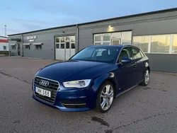Blå Begagnad 2014 Audi A3 Sportback Attraction Halvkombi | 119 900 kr (Marknadspris)