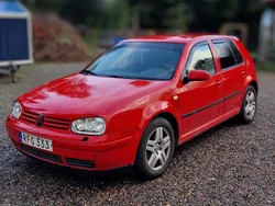 Röd Begagnad 2000 VW Golf IV GTI Halvkombi | 15 000 kr (Marknadspris)