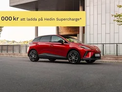 Begagnad 2023 MG MG4 EV Luxury Halvkombi | 349 990 kr