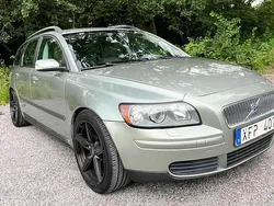 Grön Begagnad 2006 Volvo V50 Kombi | 28 900 kr