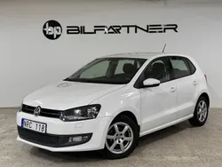 Vit Begagnad 2012 VW Polo Comfortline Halvkombi | 74 900 kr (Marknadspris)