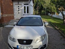 Vit Begagnad 2012 Seat Ibiza ST Style Kombi | 59 500 kr (Marknadspris)