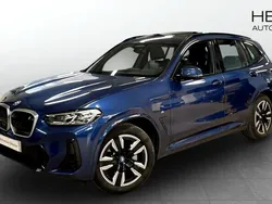 Blå (blue) Begagnad 2022 BMW iX3 M Sport SUV | 464 700 kr (Bra pris)