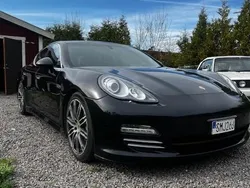 Svart Begagnad 2011 Porsche Panamera 4S Sedan | 250 000 kr