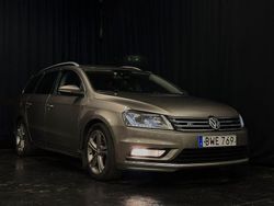 Ljusbrun (brun) Begagnad 2013 VW Passat R-line Kombi | 99 900 kr (Marknadspris)