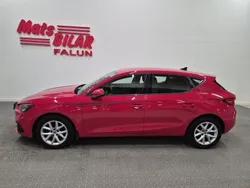 Röd Begagnad 2021 Seat Leon Style Halvkombi | 169 900 kr