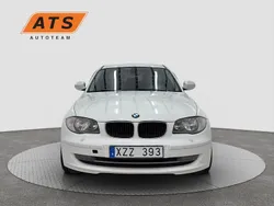 Vit Begagnad 2011 BMW 116 Comfort Edition Halvkombi | 74 900 kr (Bra pris)