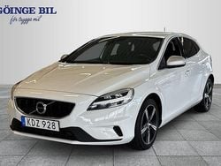 Vit Begagnad 2018 Volvo V40 R-Design Halvkombi | 199 000 kr (Marknadspris)