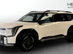 Vit (white) Begagnad 2025 Kia EV9 GT-Line SUV | 799 900 kr (Marknadspris)
