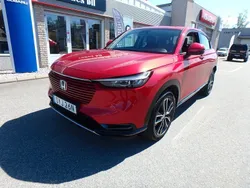 Röd Begagnad 2021 Honda HR-V Advance SUV | 296 500 kr (Marknadspris)