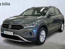 Grå Begagnad 2022 VW T-Roc SUV | 219 800 kr