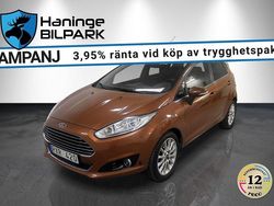 Brun Begagnad 2013 Ford Fiesta Titanium X Halvkombi | 69 995 kr