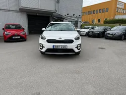 Vit Begagnad 2021 Kia Niro Advance SUV | 178 900 kr (Marknadspris)