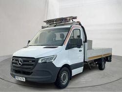 Vit Begagnad 2020 Mercedes Sprinter Van | 250 000 kr