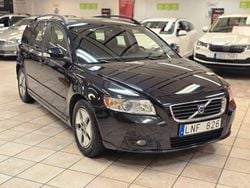 Svart Begagnad 2010 Volvo V50 Momentum Kombi | 59 900 kr (Marknadspris)