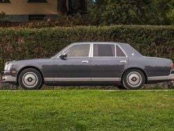 Grå Begagnad 2000 Toyota Century Sedan | 149 000 kr
