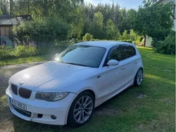 Vit Begagnad 2008 BMW 120 Advantage Halvkombi | 60 000 kr (Lite dyr)