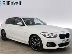 Vit Begagnad 2018 BMW 118 M Sport Halvkombi | 168 900 kr (Marknadspris)