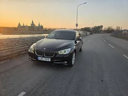 Svart Begagnad 2012 BMW 530 Gran Turismo Halvkombi | 125 000 kr (Marknadspris)