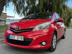 Röd Begagnad 2013 Toyota Yaris Active Halvkombi | 74 000 kr (Bra pris)