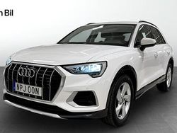 Ibisvit Begagnad 2022 Audi Q3 Advanced SUV | 299 000 kr (Marknadspris)