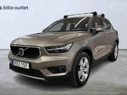 Grå Begagnad 2020 Volvo XC40 SUV | 219 900 kr (Marknadspris)