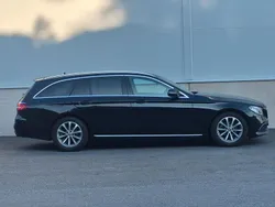 Svart Begagnad 2018 Mercedes E220 Avantgarde Kombi | 129 000 kr
